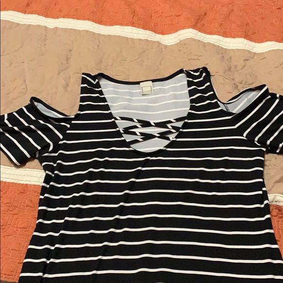 Dress - Picture 1 of 3